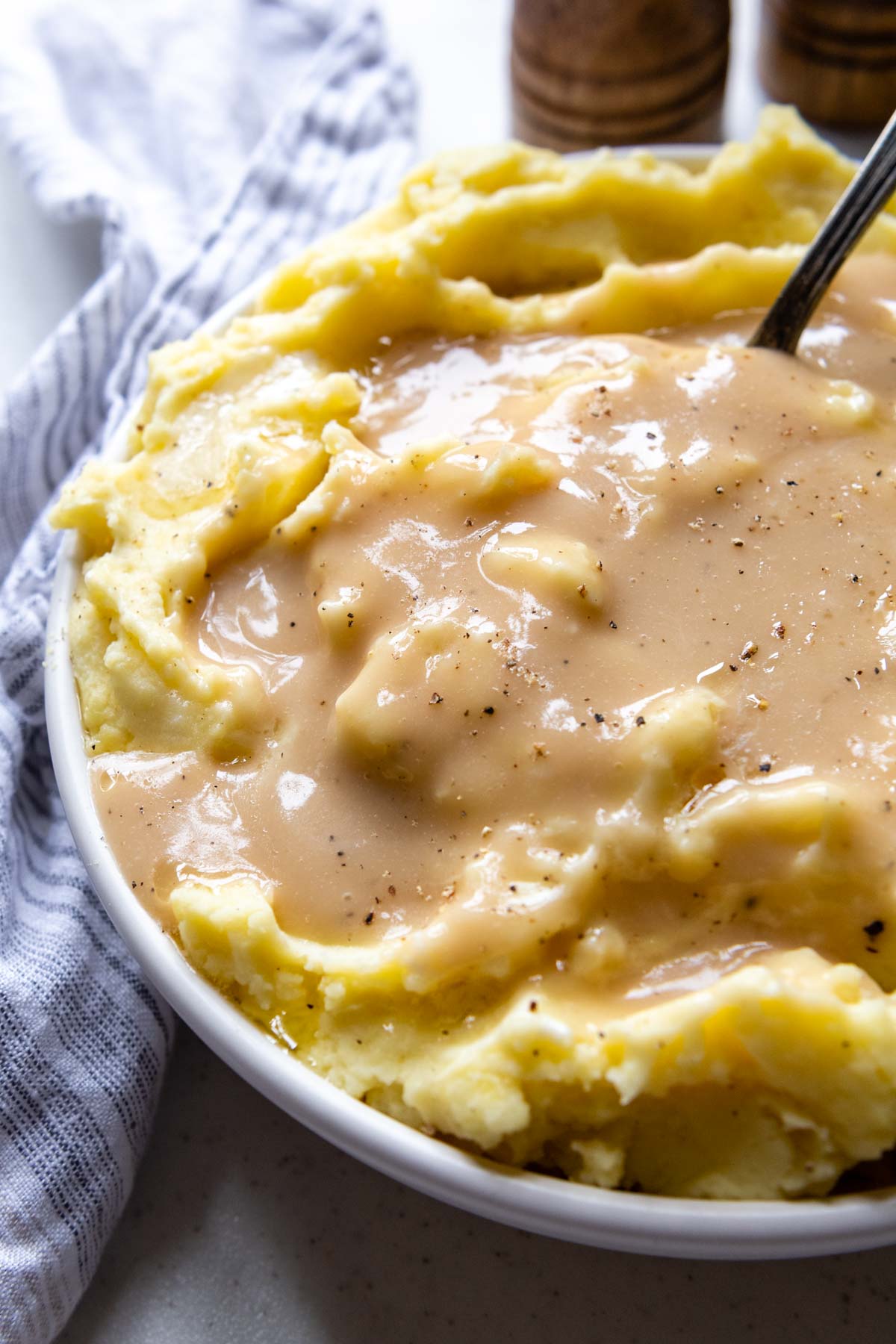 Making Gluten-Free Gravy: Best Flours & Lumps-Free Tips